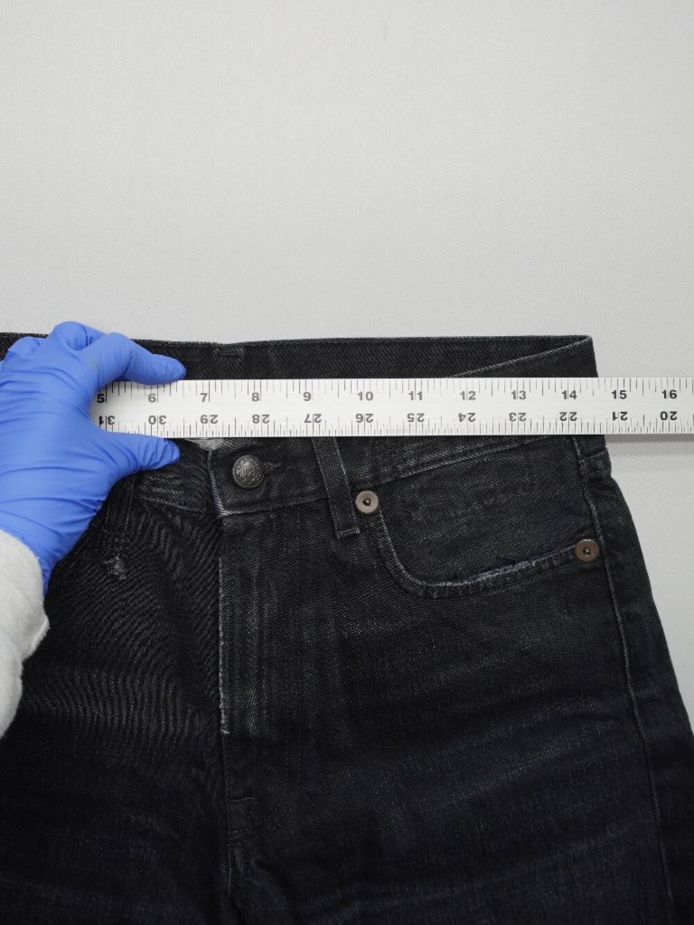 R13 Boyfriend Jeans in Jake Black Size 25 - Picture 14 of 15